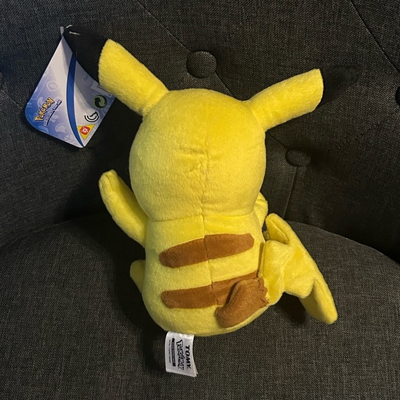Pokémon Pikachu stuffed toy - Picture 2 of 4